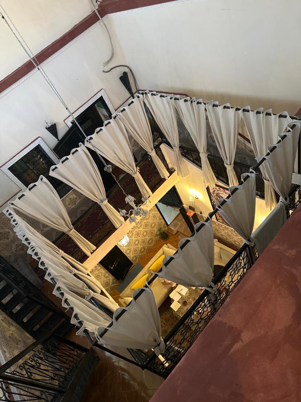 riad msholidays - privatisé jusqu'à 8 personnes - jacuzzi Marrakesh Exterior foto