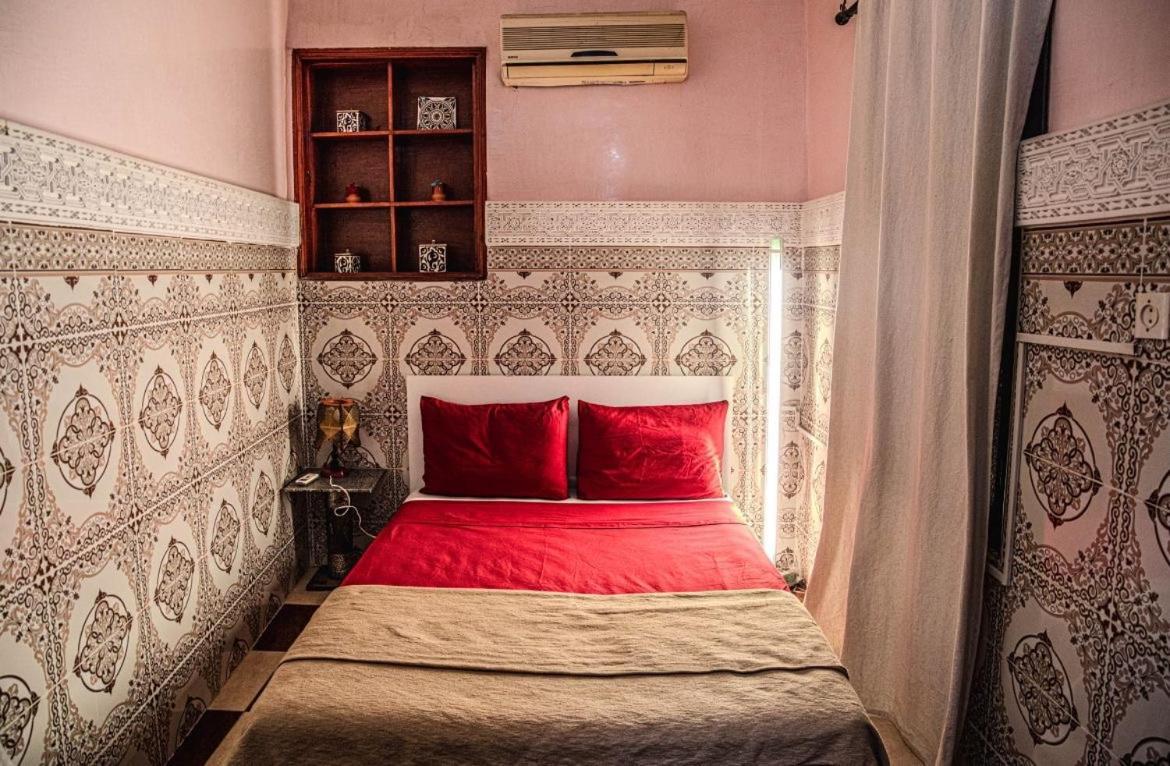 riad msholidays - privatisé jusqu'à 8 personnes - jacuzzi Marrakesh Exterior foto