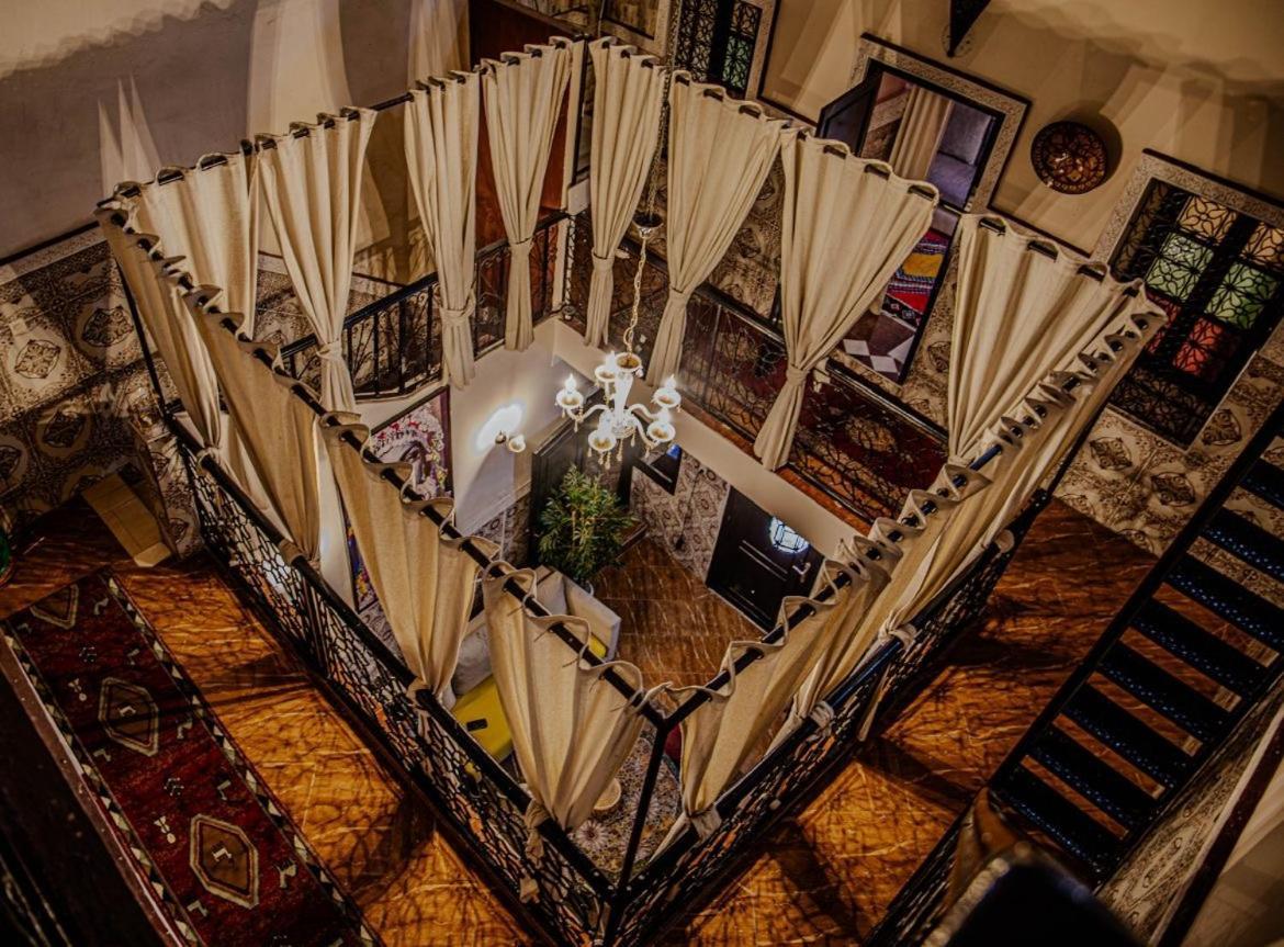riad msholidays - privatisé jusqu'à 8 personnes - jacuzzi Marrakesh Exterior foto