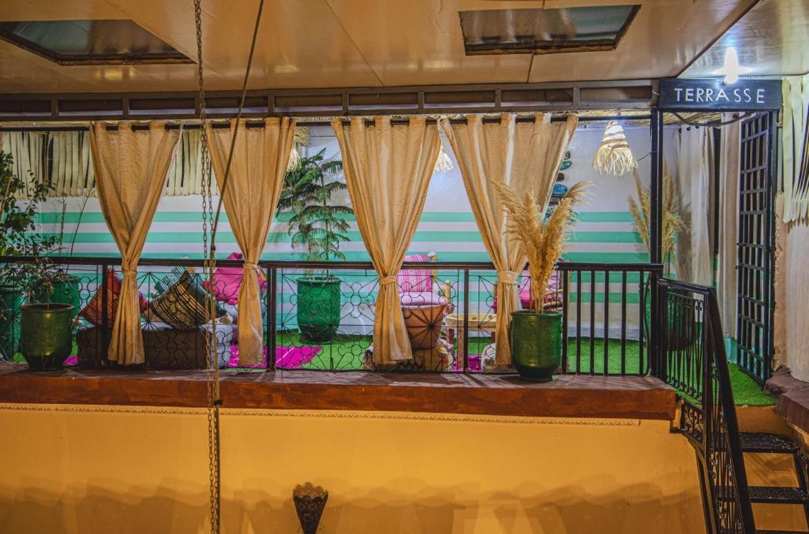 riad msholidays - privatisé jusqu'à 8 personnes - jacuzzi Marrakesh Exterior foto
