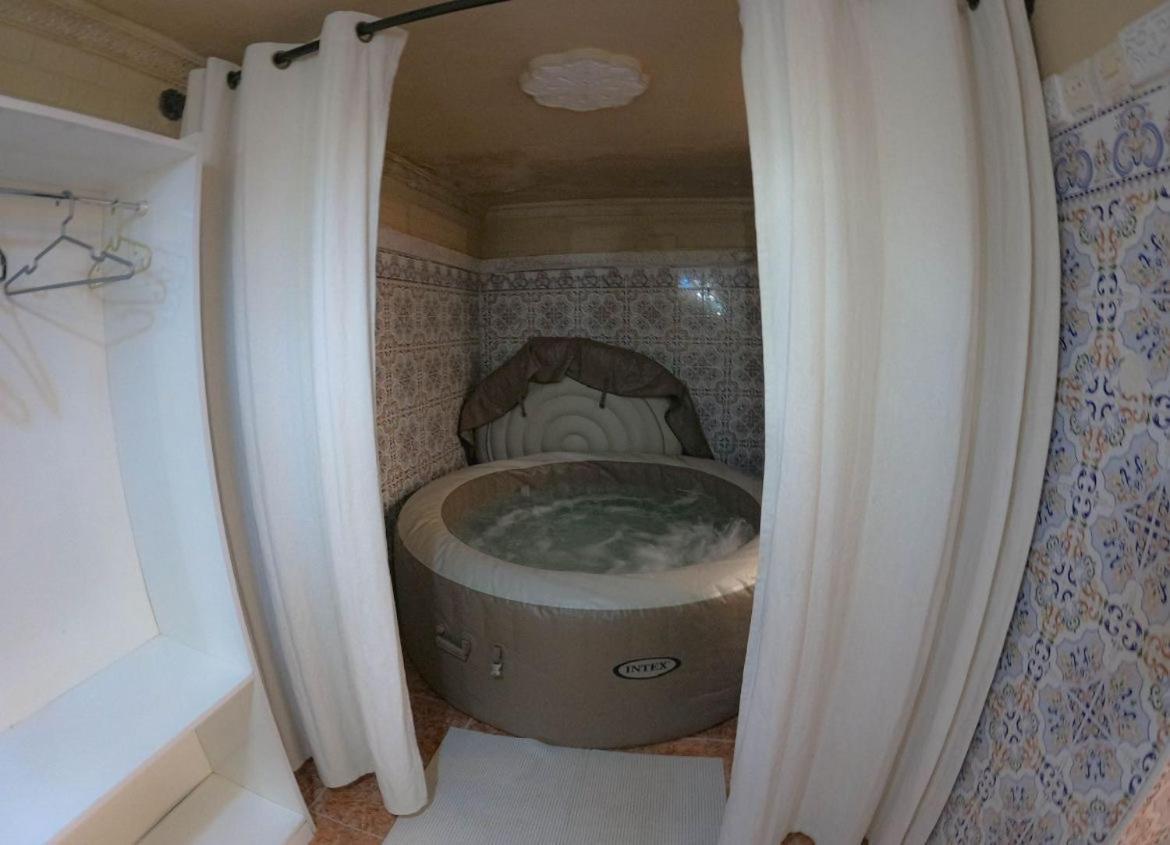 riad msholidays - privatisé jusqu'à 8 personnes - jacuzzi Marrakesh Exterior foto